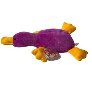 Ty Beanie Babies "Patti" Platypus. PVC 1993. 1-6-93. Deutschland on swing tag.